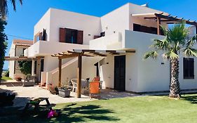 Posidonia Apartments